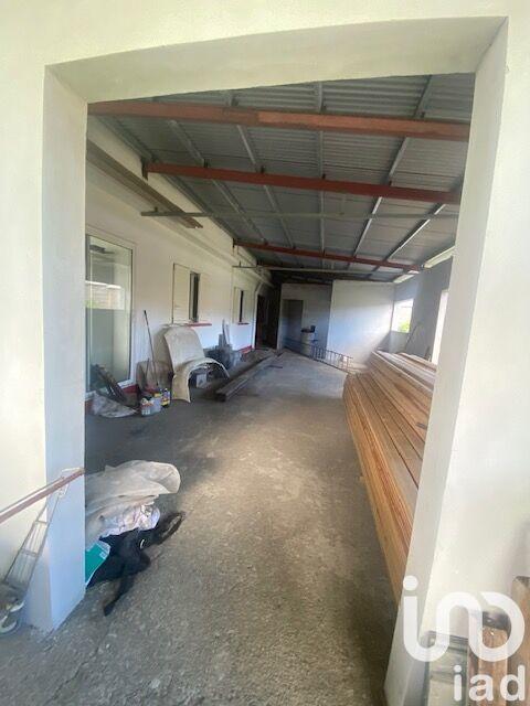 Maison - 300 m² - 10 pièces