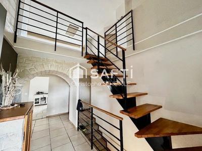 Maison - 202 m² - 7 pièces