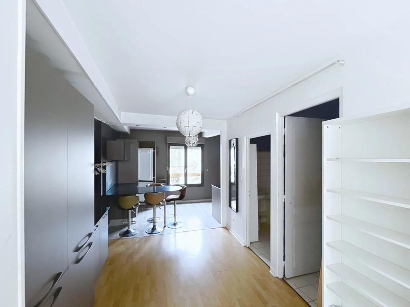 Appartement - 86 m² - 4 pièces