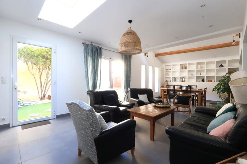 Maison - 185 m² - 6 pièces