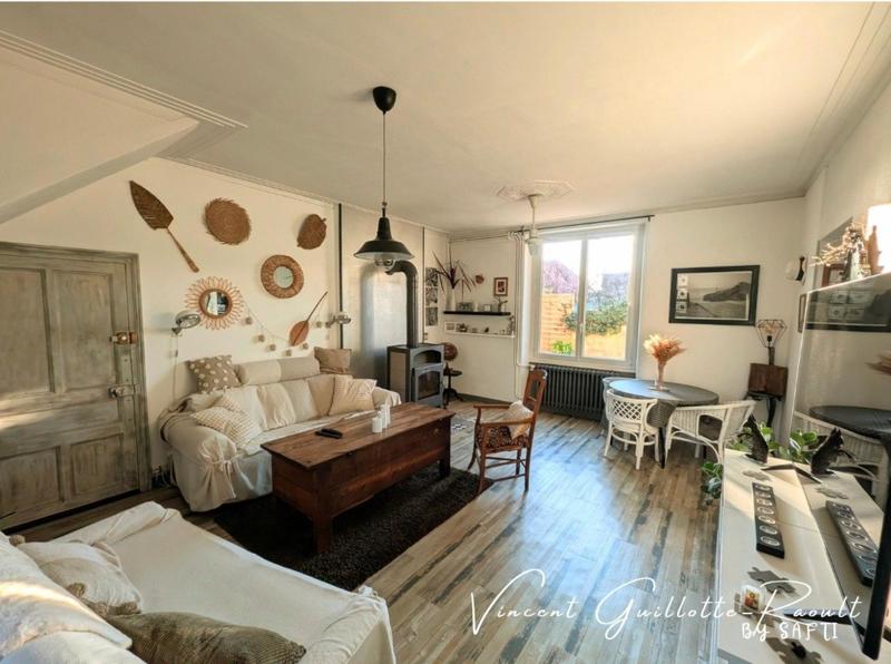 Maison - 143 m² - 5 pièces