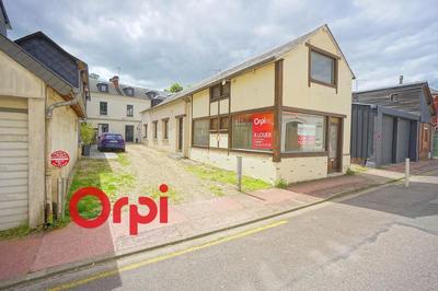 Immeuble - 107 m² - 4 pièces