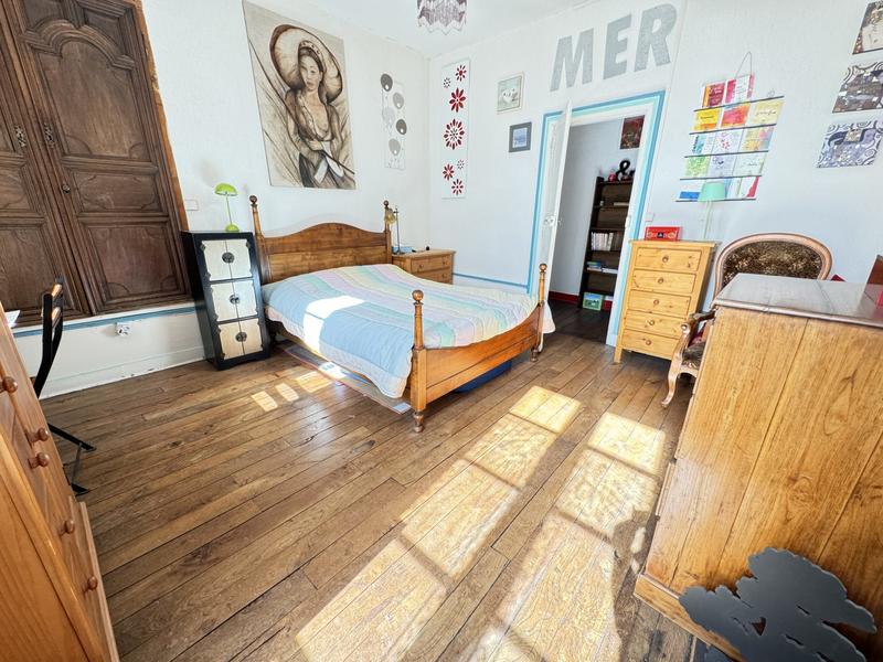 Maison ancienne - 230 m² - 6 pièces