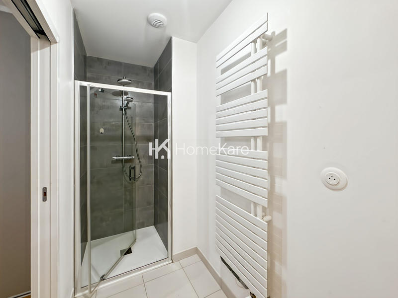 Appartement - 97 m² - 4 pièces