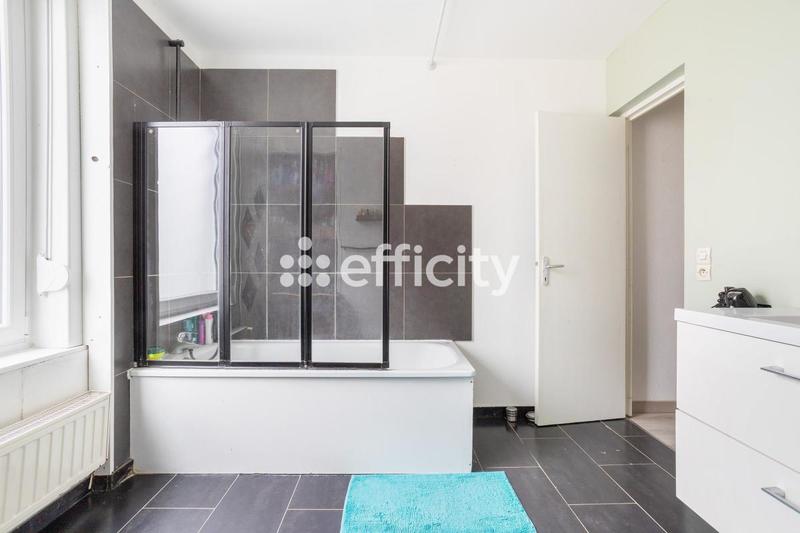 Maison - 91 m² - 4 pièces