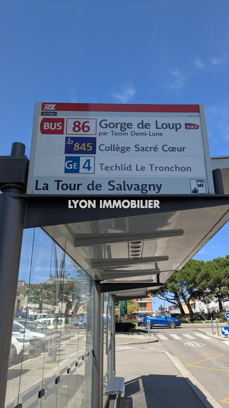 Appartement - 66 m² - 3 pièces