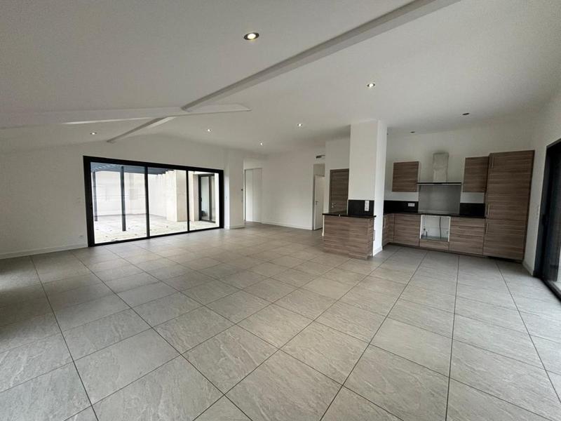 Appartement - 119 m² - 4 pièces