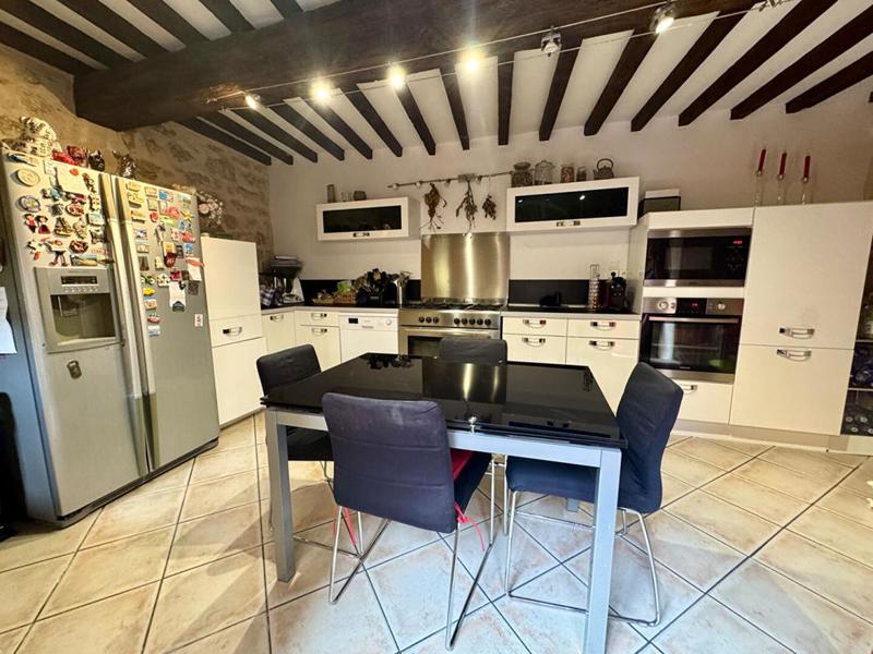 Maison - 88 m² - 3 pièces