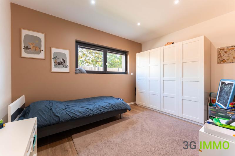 Maison - 190 m² - 6 pièces