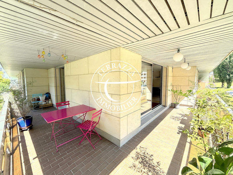 Appartement - 95 m² - 4 pièces