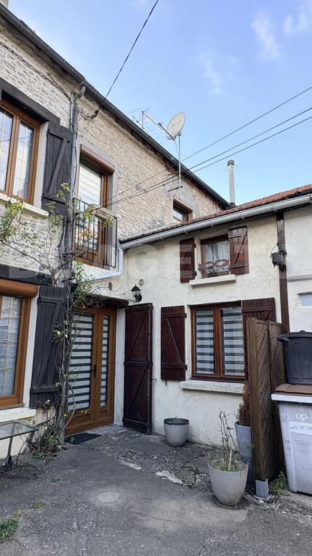 Maison de ville - 110 m² - 4 pièces