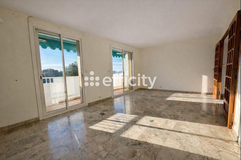 Appartement - 75 m² - 4 pièces