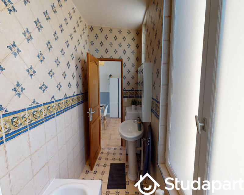 Chambre - 110 m² - 1 pièce