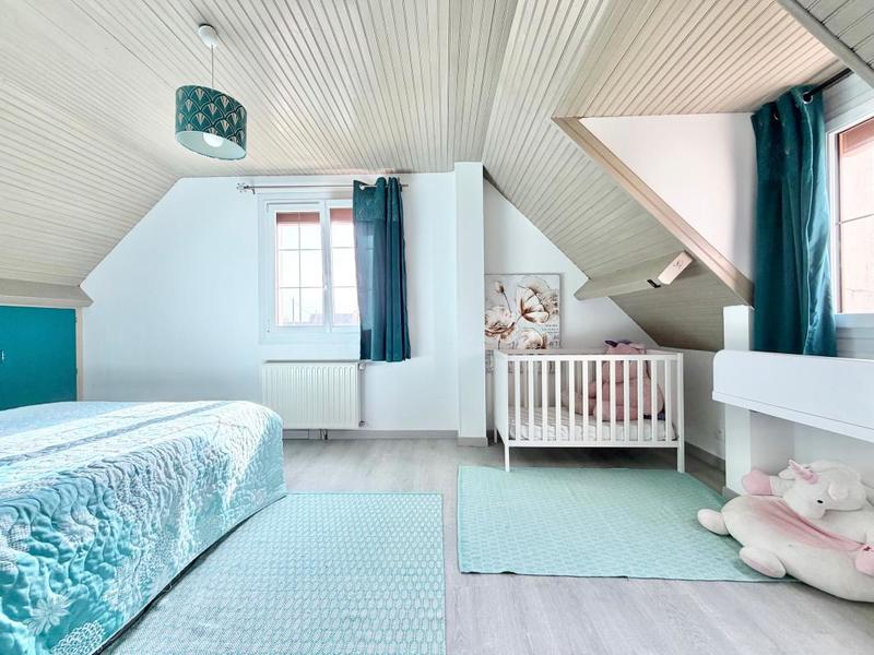 Maison - 163 m² - 7 pièces