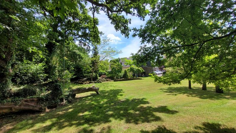 Propriété - 535 m² - 22 pièces