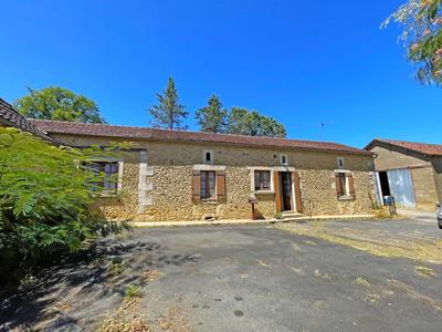 Maison - 110 m² - 4 pièces