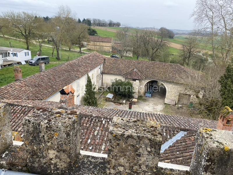 Propriété - 400 m² - 10 pièces