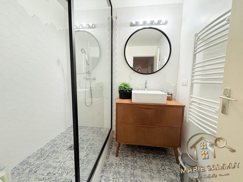 Appartement - 75 m² - 3 pièces