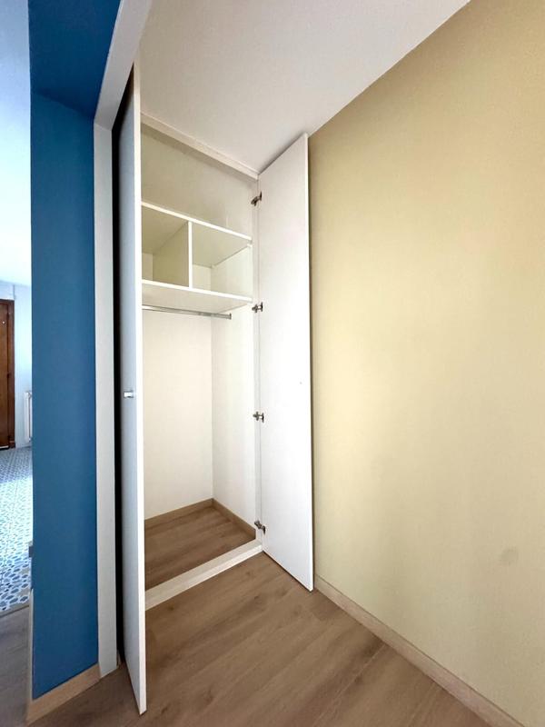 Appartement - 80 m² - 7 pièces