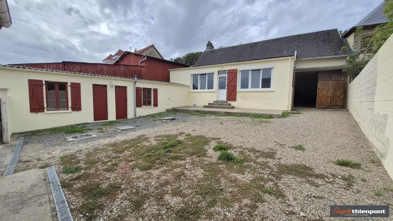 Maison - 90 m² - 5 pièces