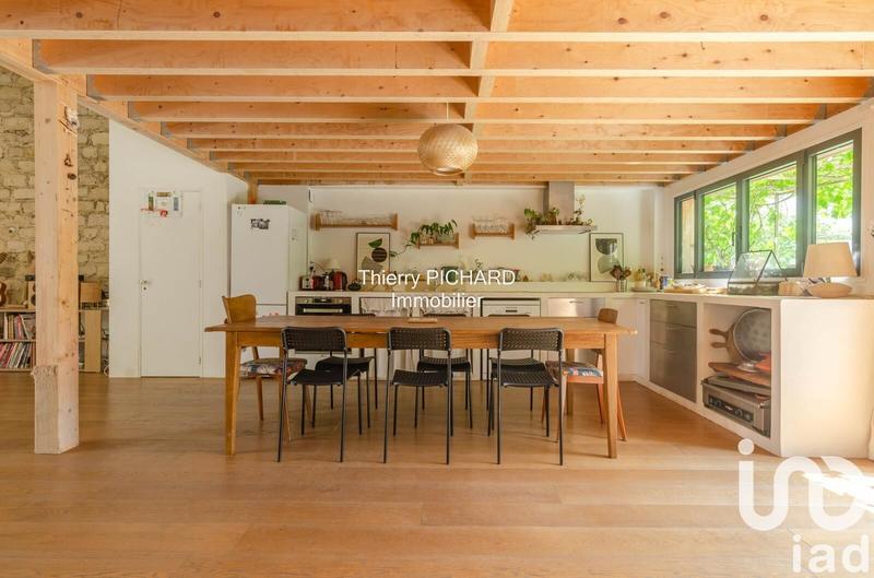 Maison de maîtres - 211 m² - 6 pièces