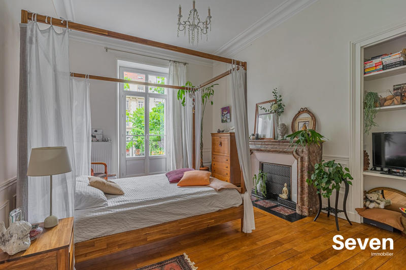 Appartement - 71 m² - 2 pièces