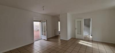 Appartement - 100 m² - 5 pièces