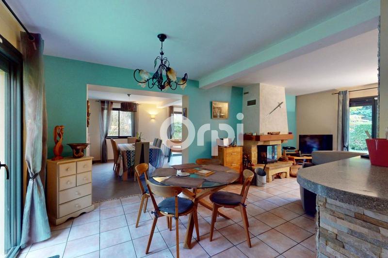 Maison - 146 m² - 6 pièces