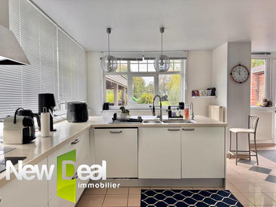 Maison bourgeoise - 259 m² - 7 pièces