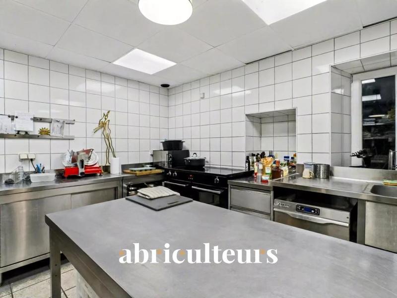 Corps de ferme - 433 m² - 16 pièces