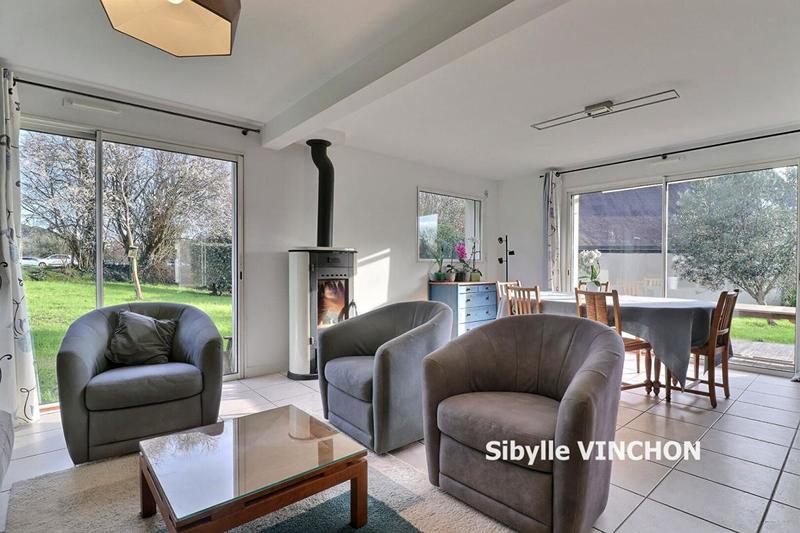 Maison - 111 m² - 7 pièces