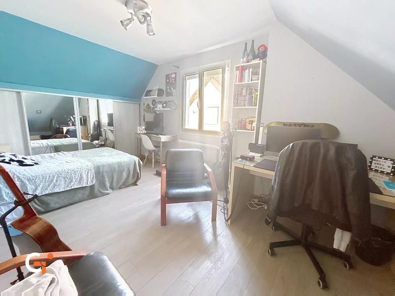 Maison - 127 m² - 6 pièces