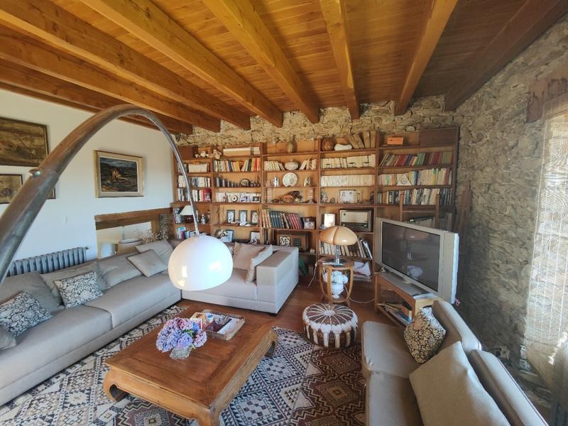 Maison - 179 m² - 7 pièces