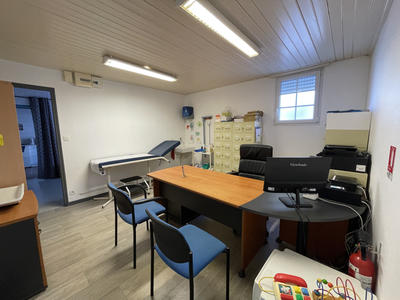 Local commercial - 64 m²