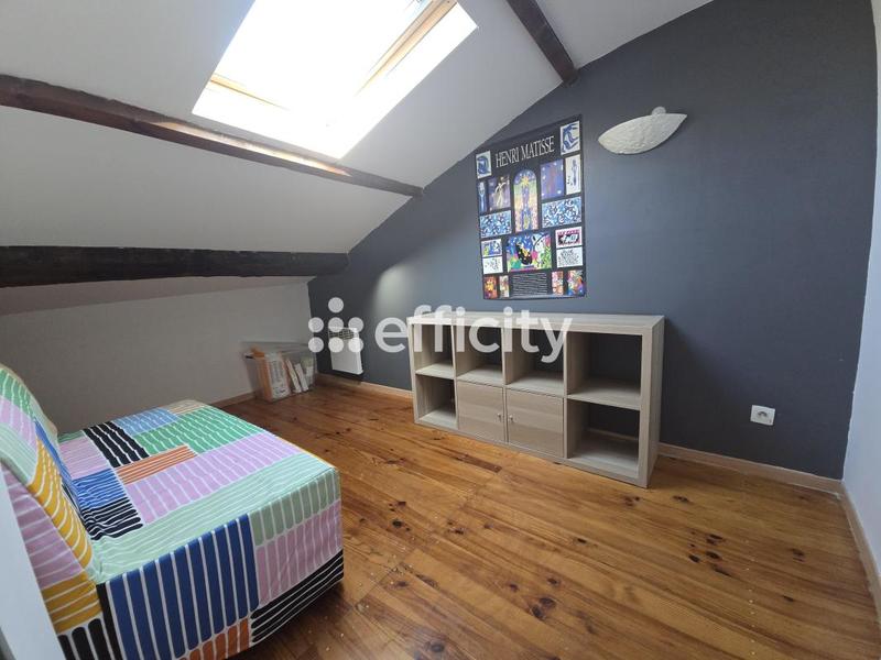 Appartement - 83 m² - 4 pièces