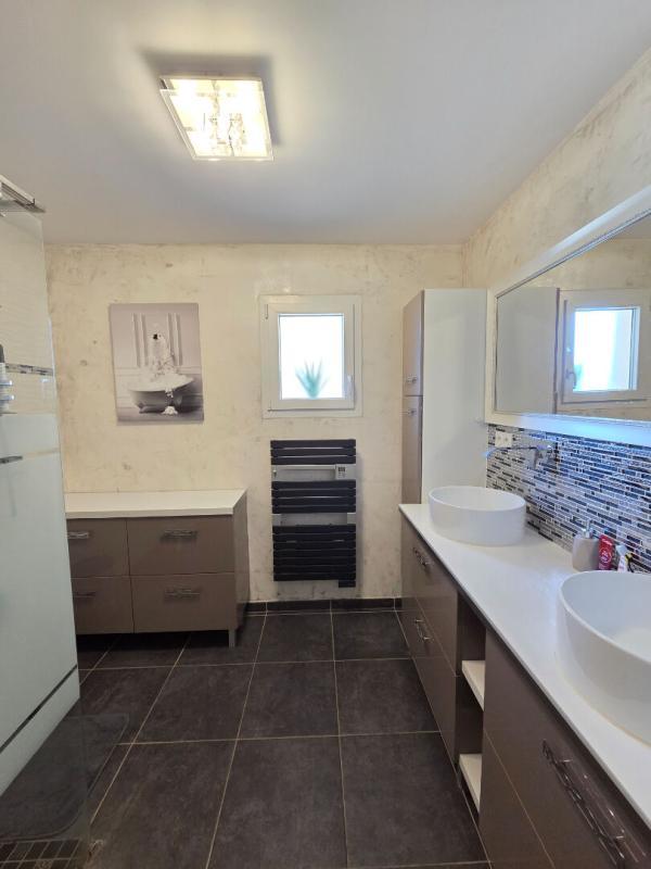 Maison - 106 m² - 4 pièces