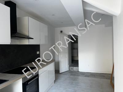 Maison de village - 64 m² - 3 pièces