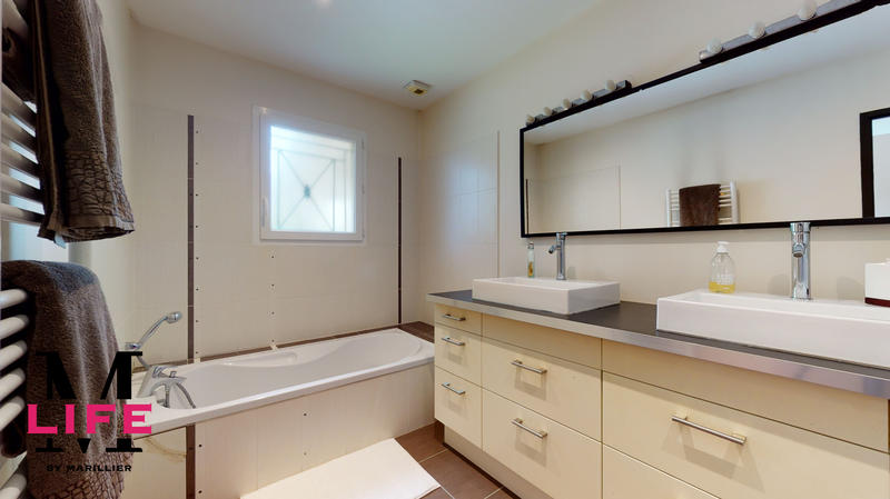 Villa - 156 m² - 6 pièces