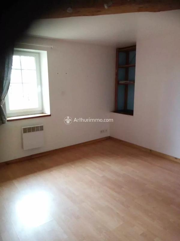 Maison - 215 m² - 7 pièces