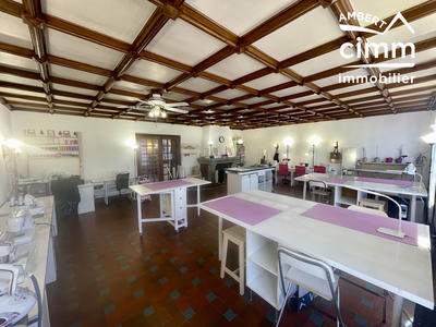 Appartement - 153 m² - 7 pièces