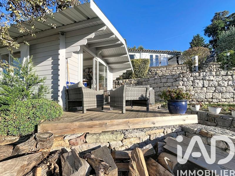 Maison - 175 m² - 7 pièces