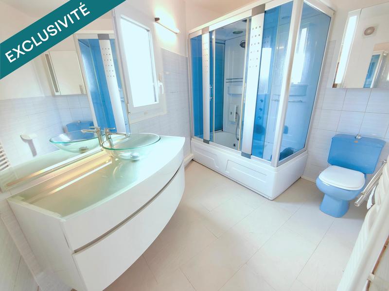 Maison - 182 m² - 8 pièces