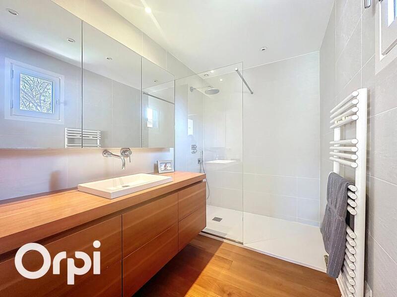 Maison - 145 m² - 5 pièces