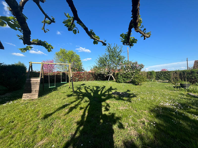 Maison - 140 m² - 6 pièces