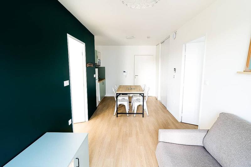 Chambre - 13 m² - 1 pièce