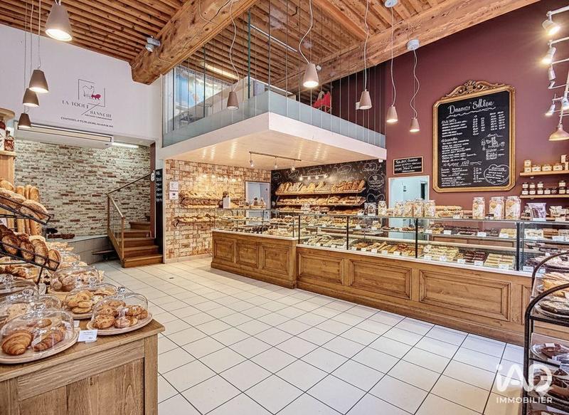 Local commercial - 180 m²