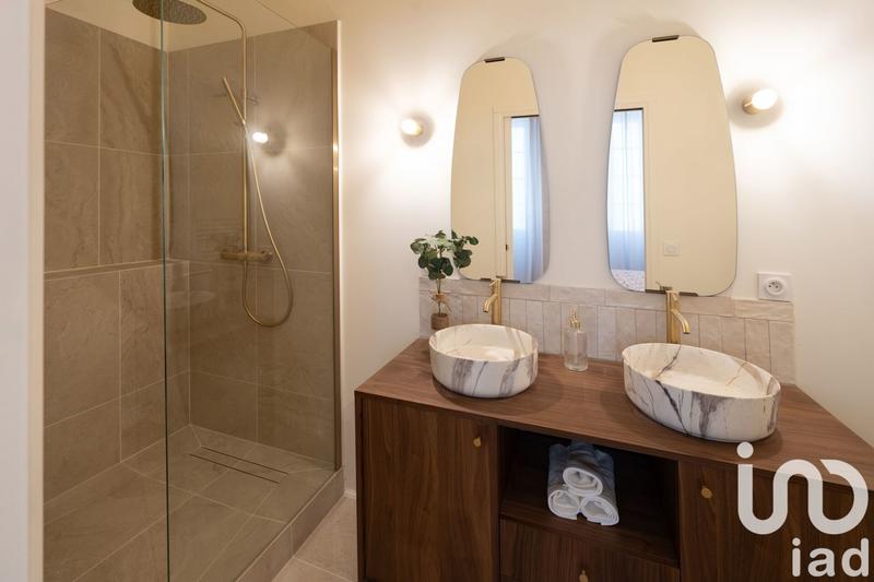 Appartement - 118 m² - 7 pièces