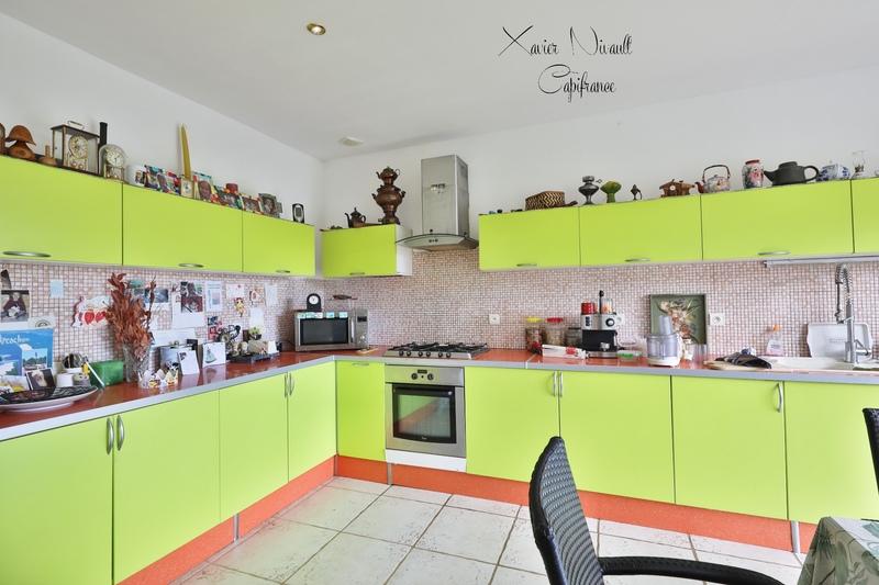 Maison - 281 m² - 8 pièces