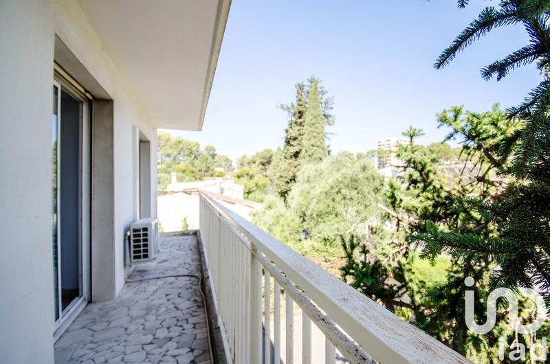 Appartement - 76 m² - 3 pièces