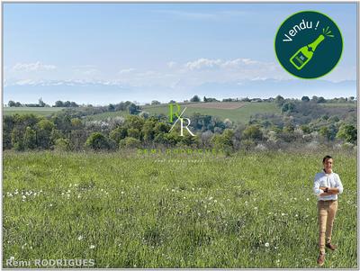 Terrain constructible - 1 501 m²